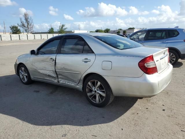 2004 Toyota Camry LE