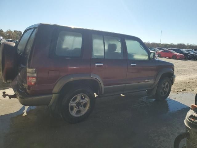 2000 Isuzu Trooper S