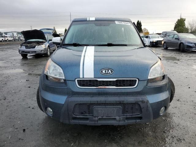 2010 KIA Soul +