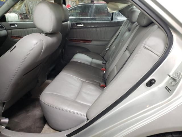 2005 Toyota Camry LE