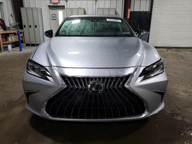 2024 Lexus ES 300H Base