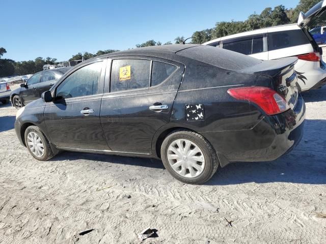 2013 Nissan Versa S