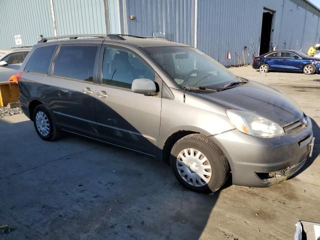 2005 Toyota Sienna CE