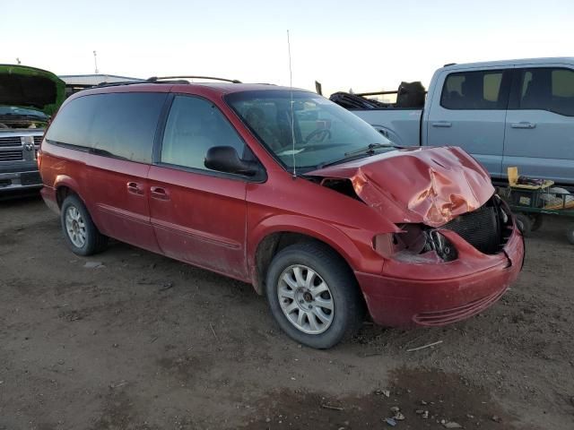 2003 Chrysler Town & Country LX