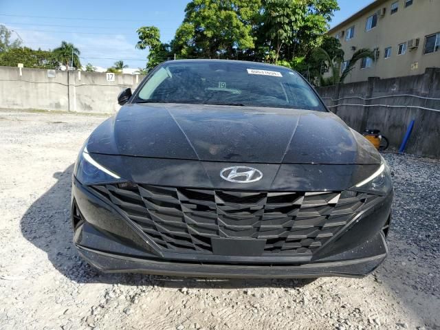 2022 Hyundai Elantra SEL