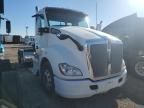 2015 Kenworth Construction T680