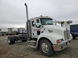 Salvage trucks for sale at Sacramento, CA auction: 2006 Kenworth Construction T300