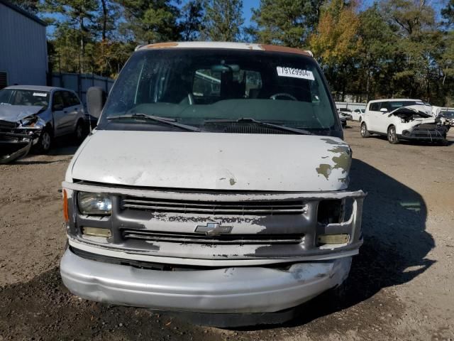 2002 Chevrolet Express G2500