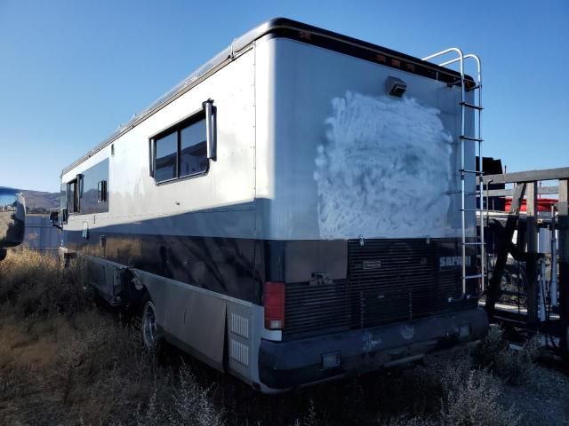 1990 Oshkosh Motor Truck Co. Chassis HGH