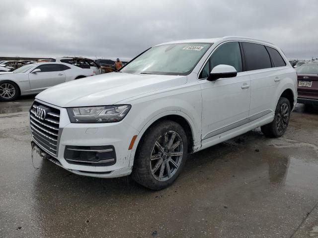 2018 Audi Q7 Premium Plus