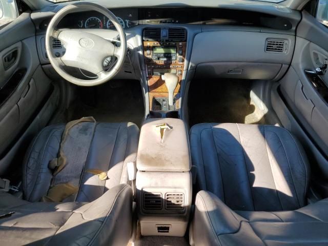 2000 Toyota Avalon XL