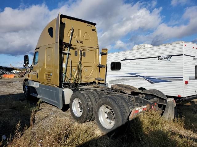 2016 Freightliner Cascadia 125