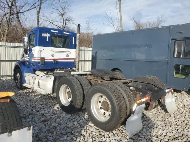 2016 Peterbilt 579