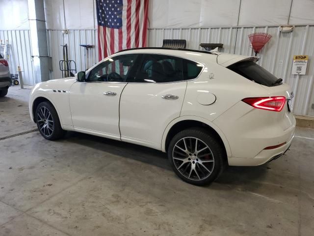 2017 Maserati Levante Sport