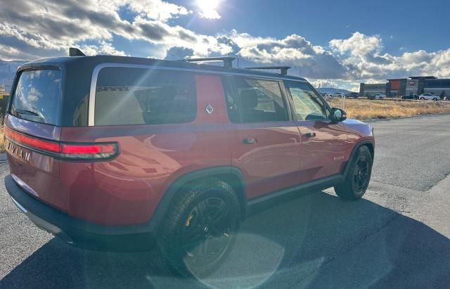 2023 Rivian R1S Adventure