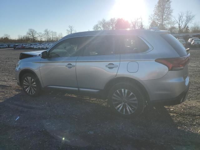 2020 Mitsubishi Outlander SE