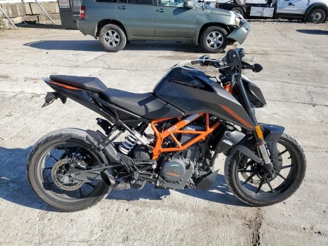 2023 KTM 390 Duke