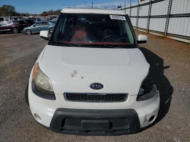 2010 KIA Soul +