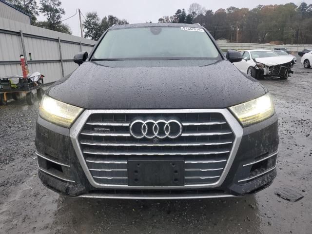 2019 Audi Q7 Premium Plus