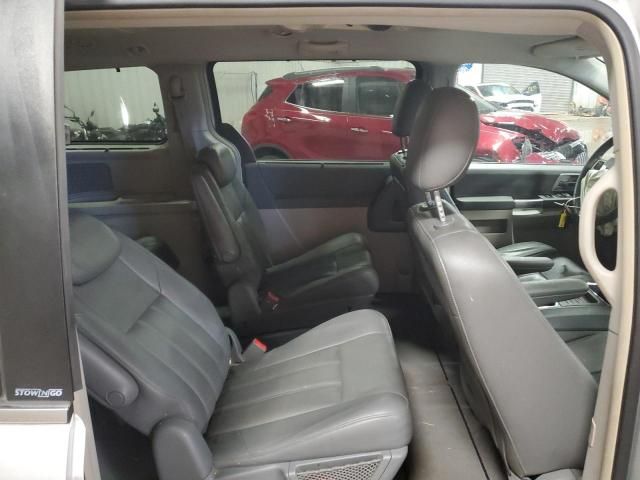 2008 Chrysler Town & Country Touring