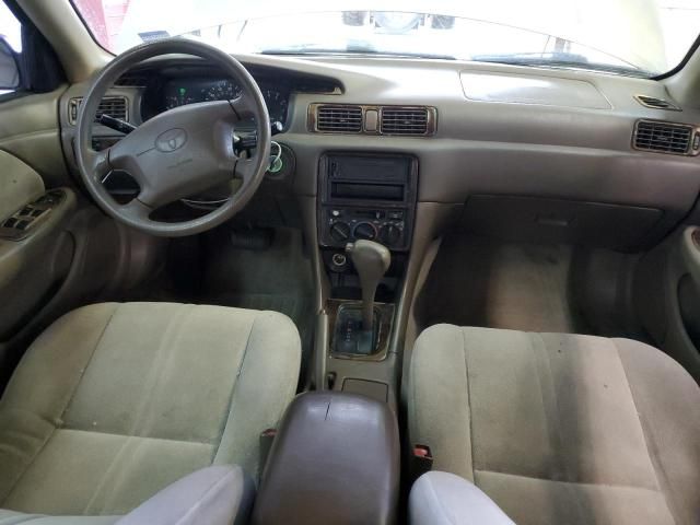 1999 Toyota Camry CE