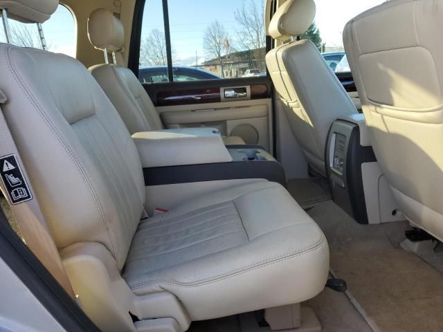 2003 Lincoln Navigator