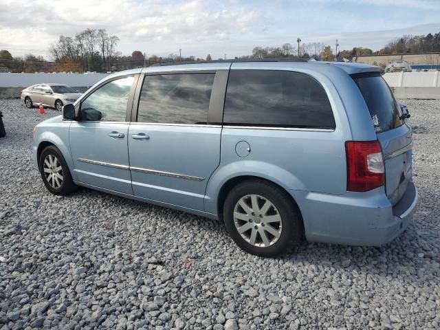 2013 Chrysler Town & Country Touring