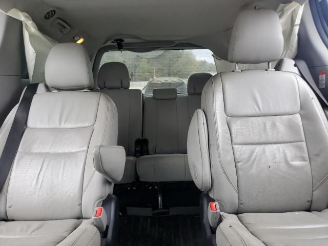 2015 Toyota Sienna XLE