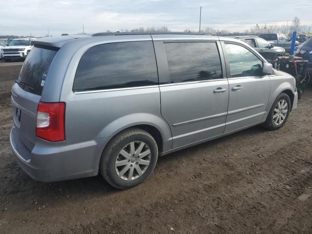 2013 Chrysler Town & Country Touring