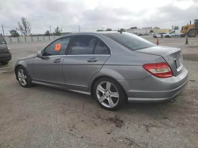 2011 Mercedes-Benz C300