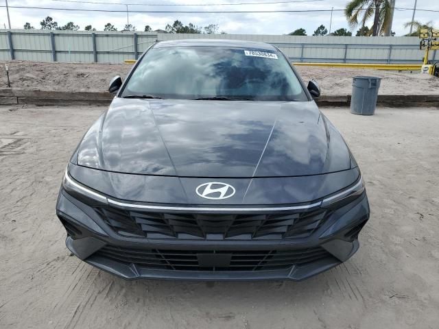 2024 Hyundai Elantra Limited