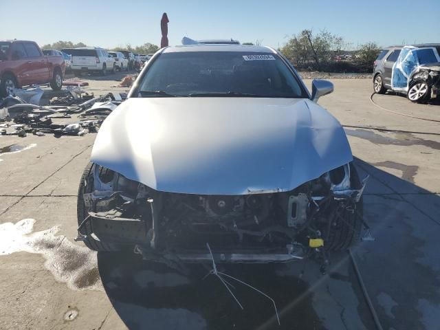 2016 Lexus GS 200T Base