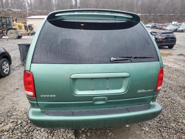 1999 Dodge Grand Caravan SE