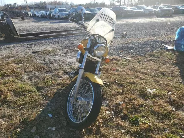 2002 Honda VT750 DC