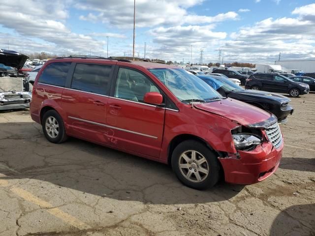 2009 Chrysler Town & Country Touring