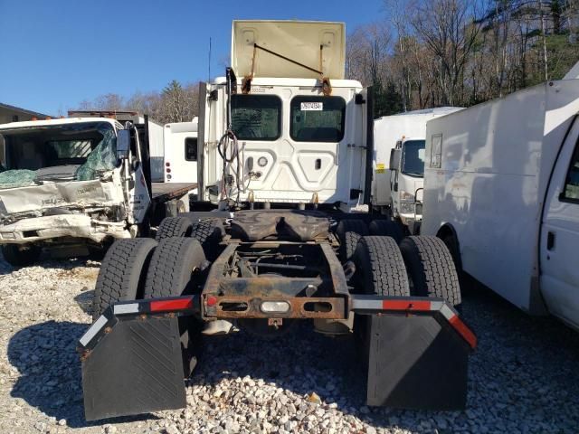 2018 Freightliner Cascadia 125