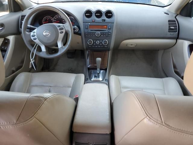 2010 Nissan Altima Base