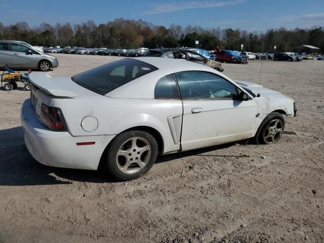 2004 Ford Mustang