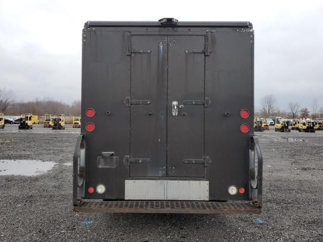 2009 Freightliner Chassis M Line WALK-IN Van