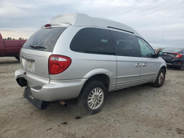 2004 Chrysler Town & Country Touring