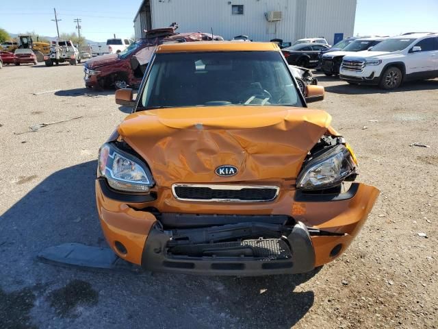 2011 KIA Soul +