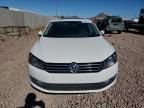 2015 Volkswagen Passat SE