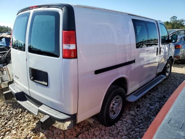 2021 Chevrolet Express G2500