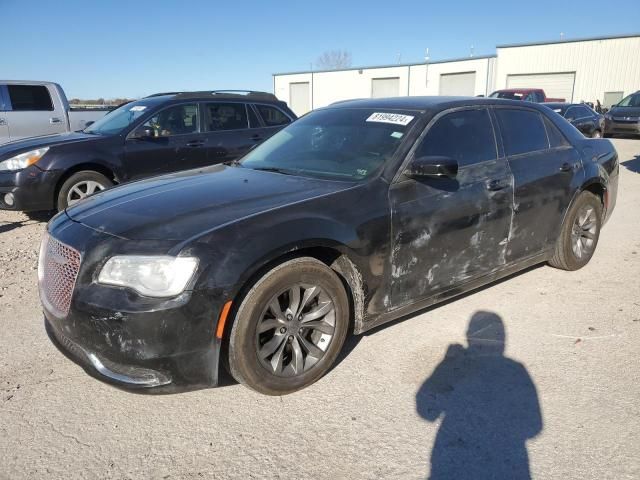 2015 Chrysler 300 Limited