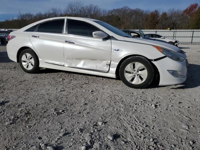 2013 Hyundai Sonata Hybrid