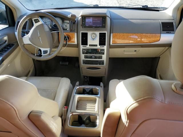 2008 Chrysler Town & Country Limited