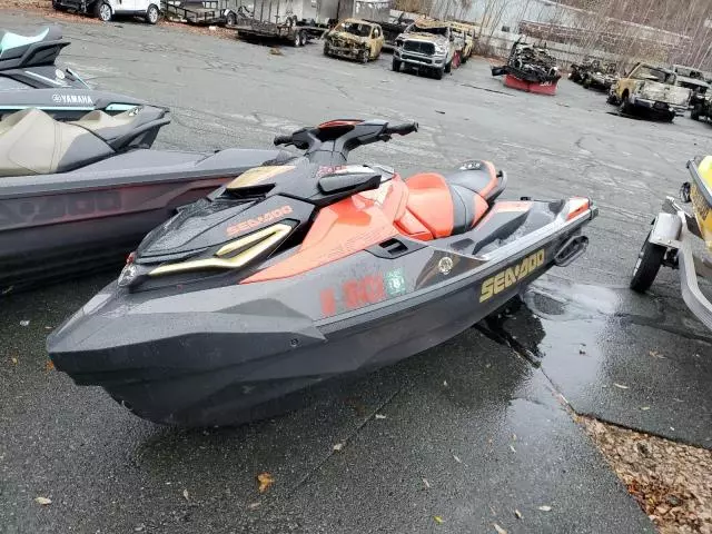 2020 Seadoo RXT300