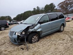 Chrysler Town & Country lx Vehiculos salvage en venta: 2010 Chrysler Town & Country LX