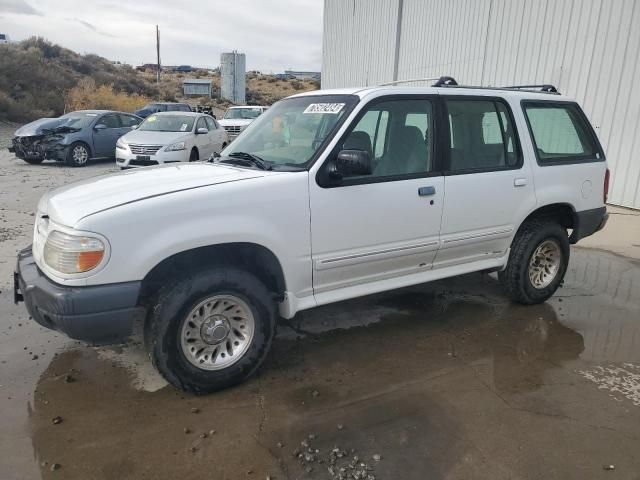 2000 Ford Explorer XLS