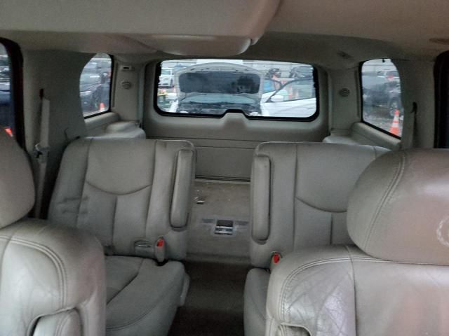 2005 Cadillac Escalade Luxury